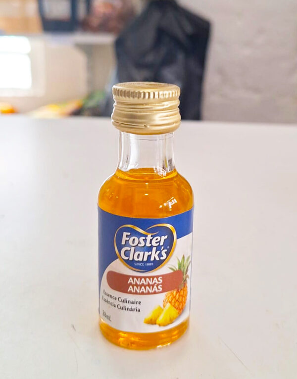 Foster clarks Ananas